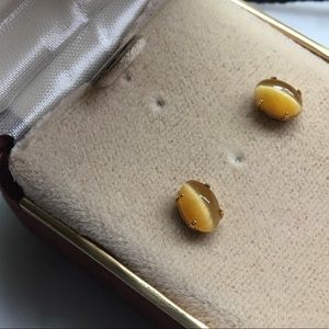 Stone post earrings with unmarked gold post